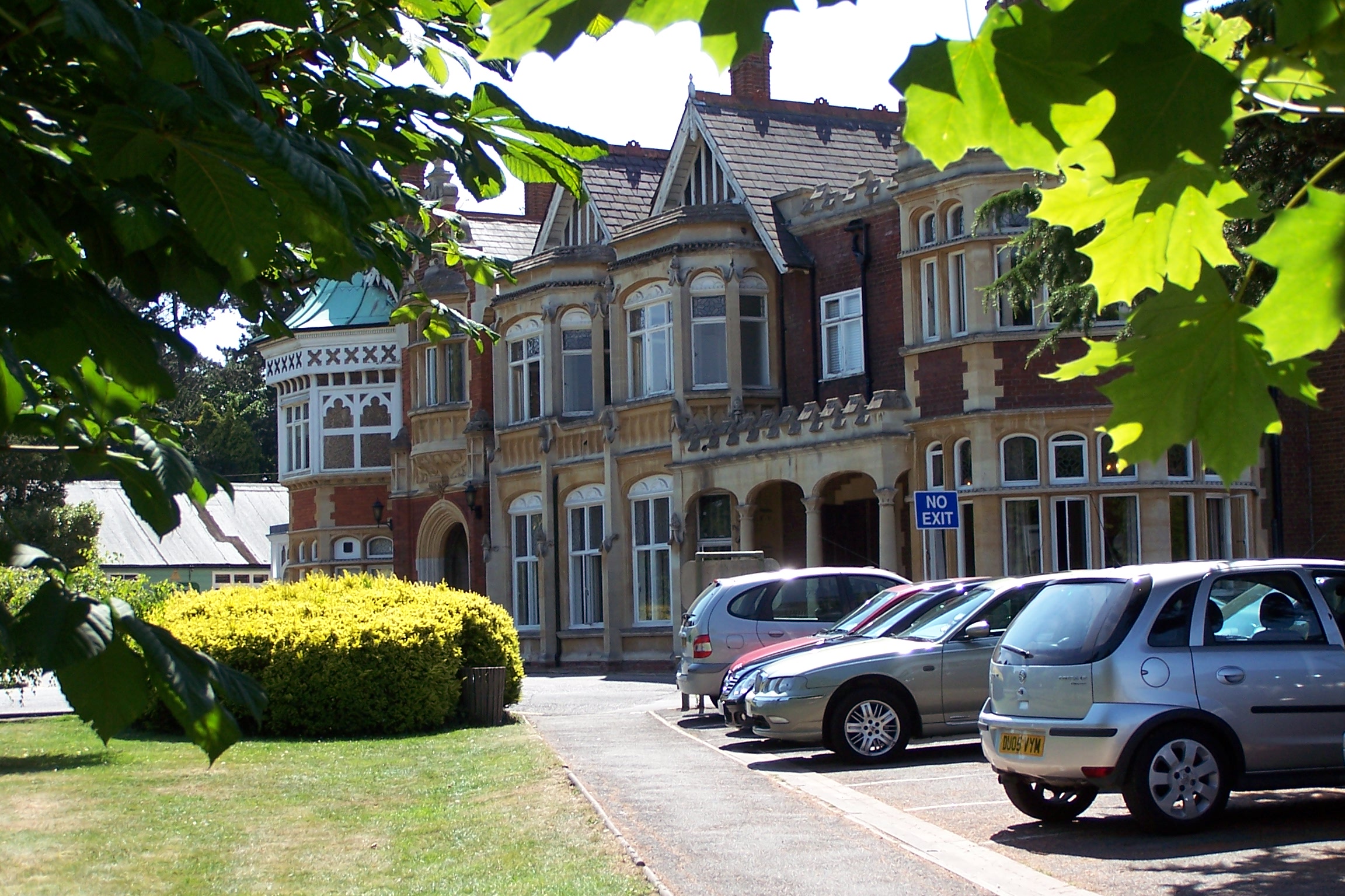 Bletchley Park mansion