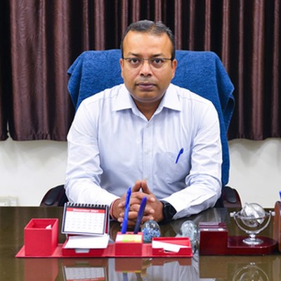 Dr Kaushik Pal